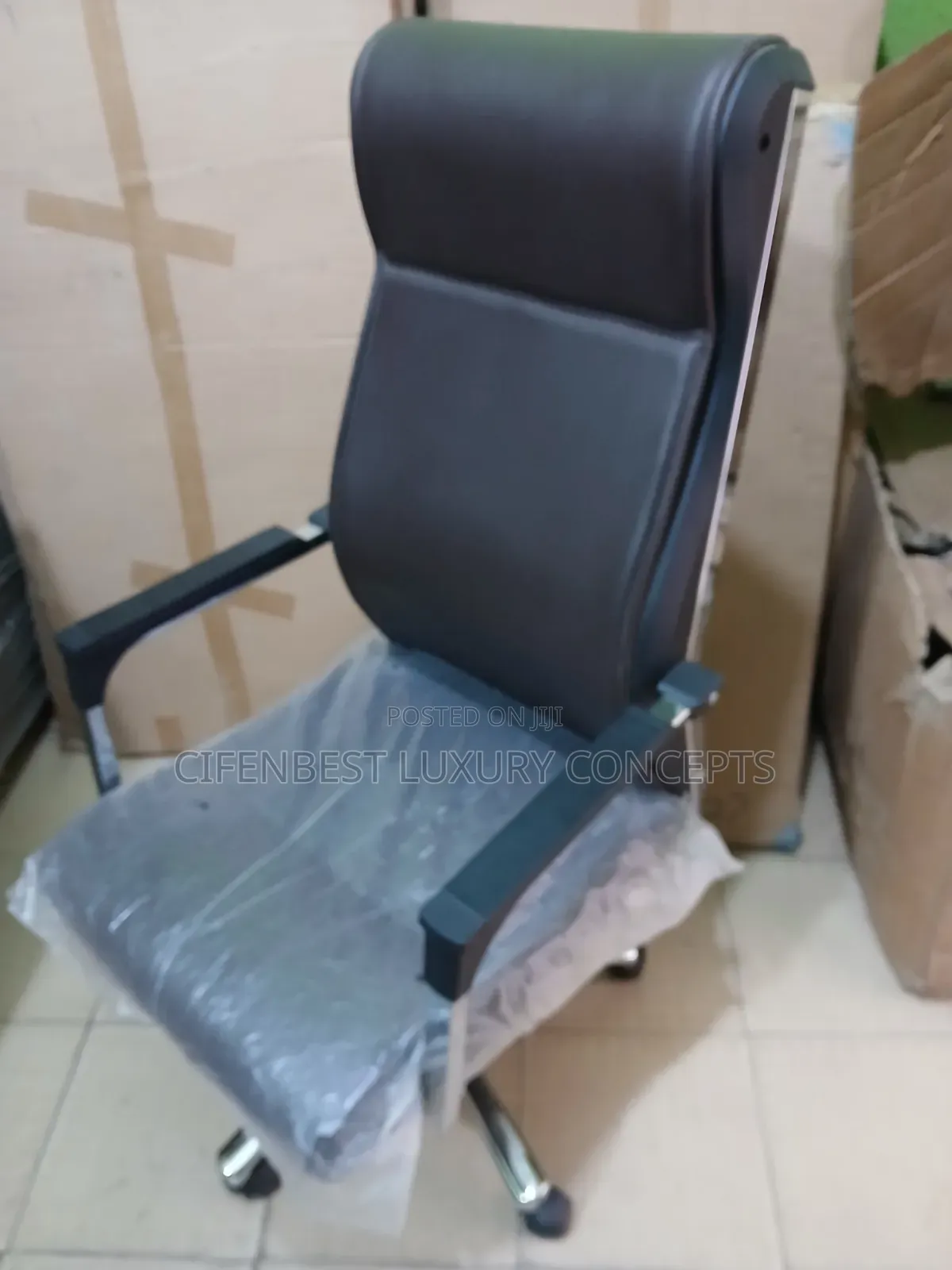 Executive Swivel Leather Office Chair