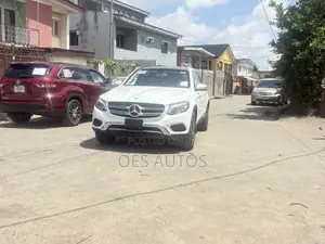Mercedes-Benz GLC-Class 2019 White