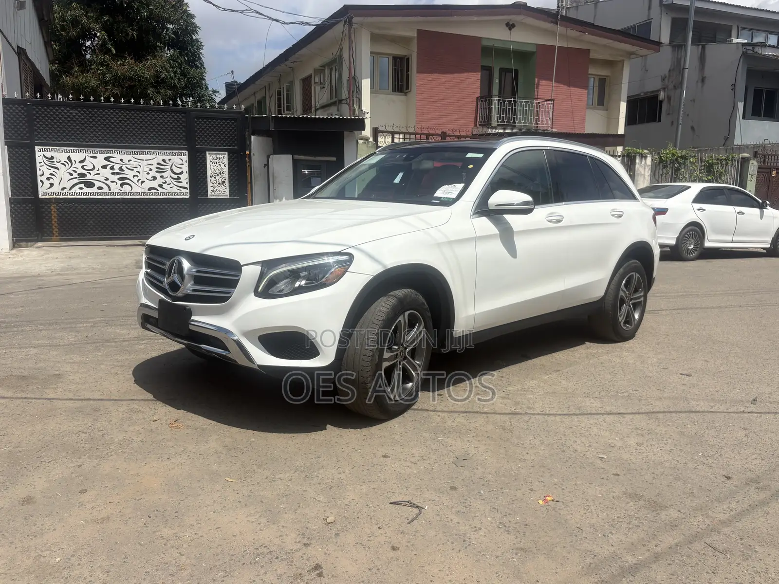 Mercedes-Benz GLC-Class 2019 White