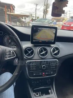 Mercedes-Benz GLA 250 2016 Black