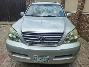 Lexus GX 470 2004 Gold
