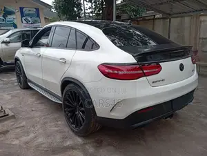 Mercedes-Benz GLE-Class AMG GLE 43 4MATIC 2018 White