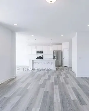 Luxury Vinyl Flooring Service