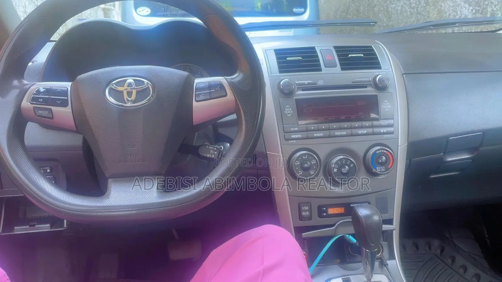 Toyota Corolla 2012 Silver