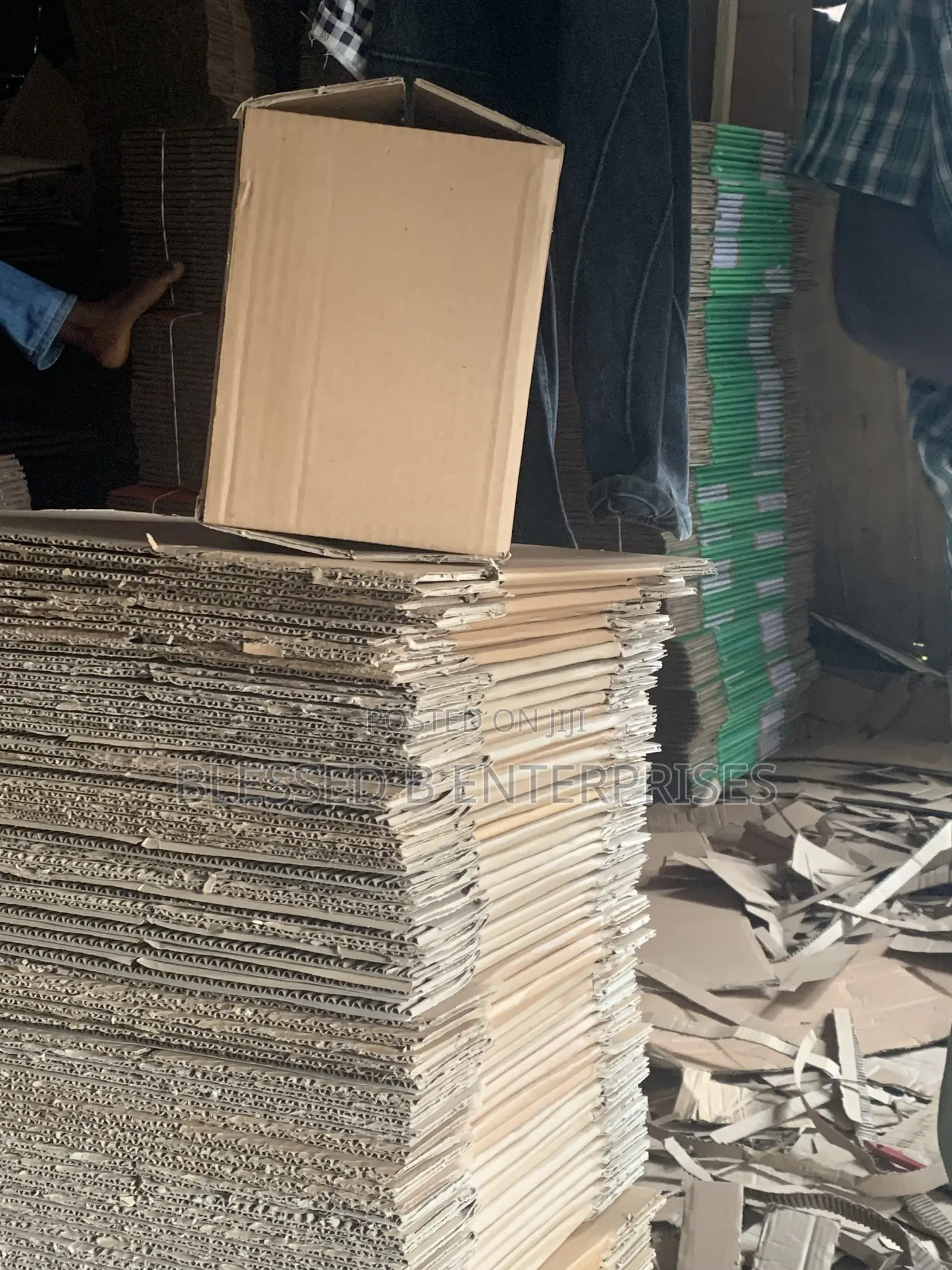 Strong Thick Carton