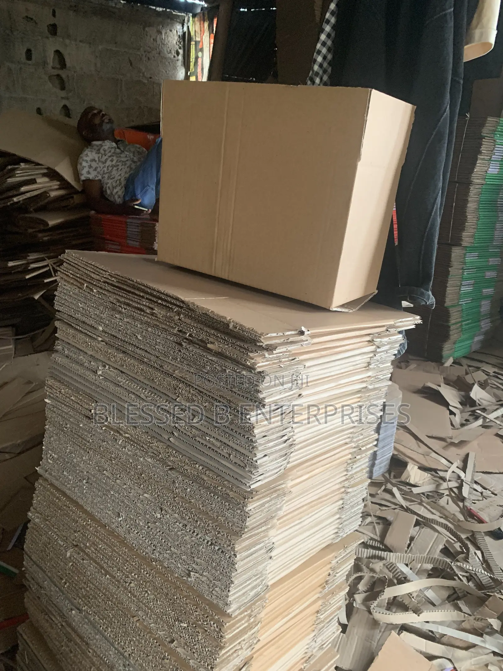 Medium Size Carton