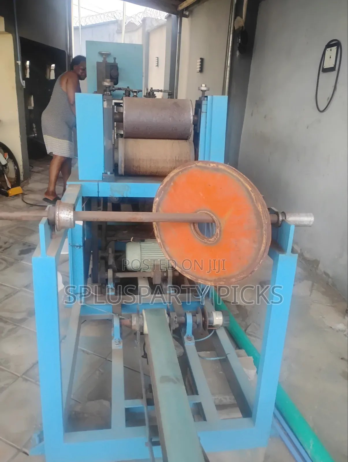 Serviette Making Machine
