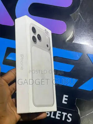 New Apple iPhone 17 Pro Max 1 TB Silver