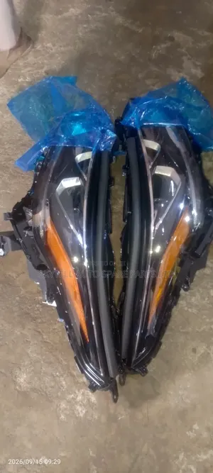 Set of Head for Toyota Highlander 2020