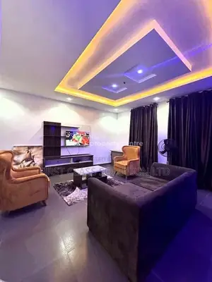 Tastefully Furnished and Serviced Luxury 3 Bedroom Apartment