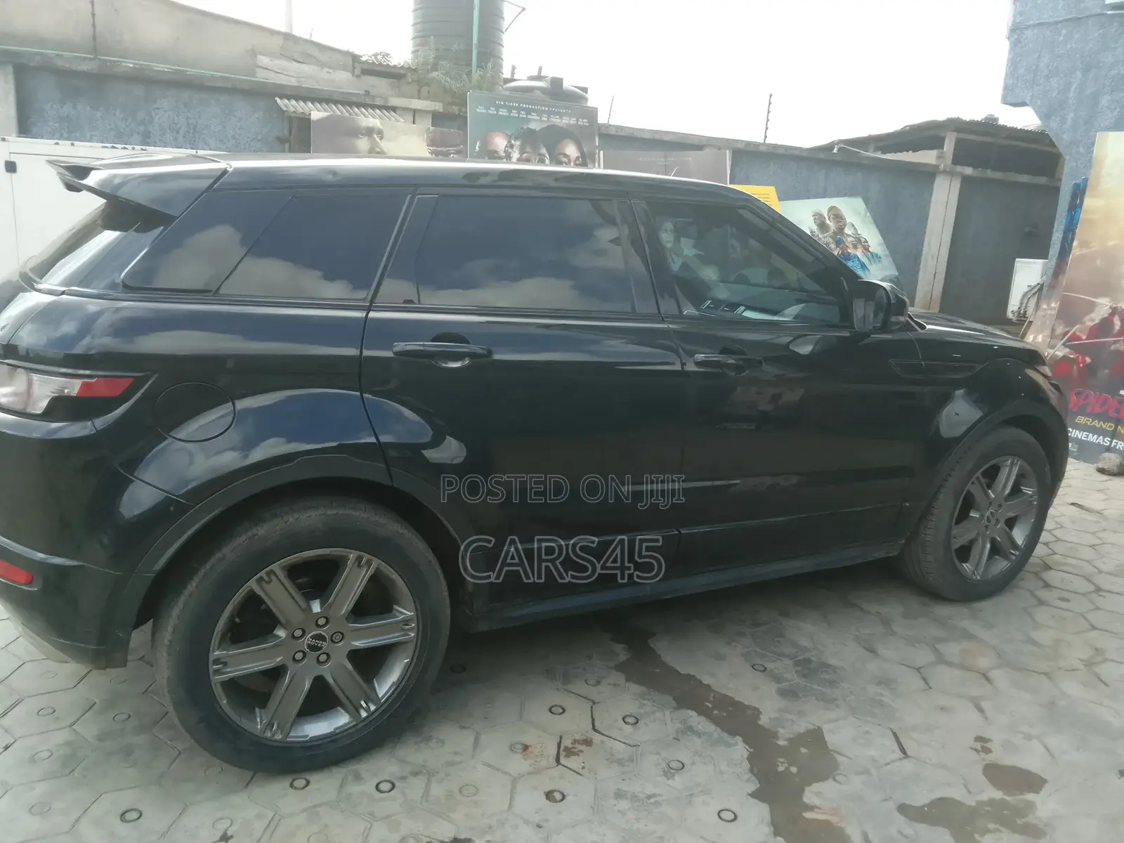 Land Rover Range Rover 2012 Black