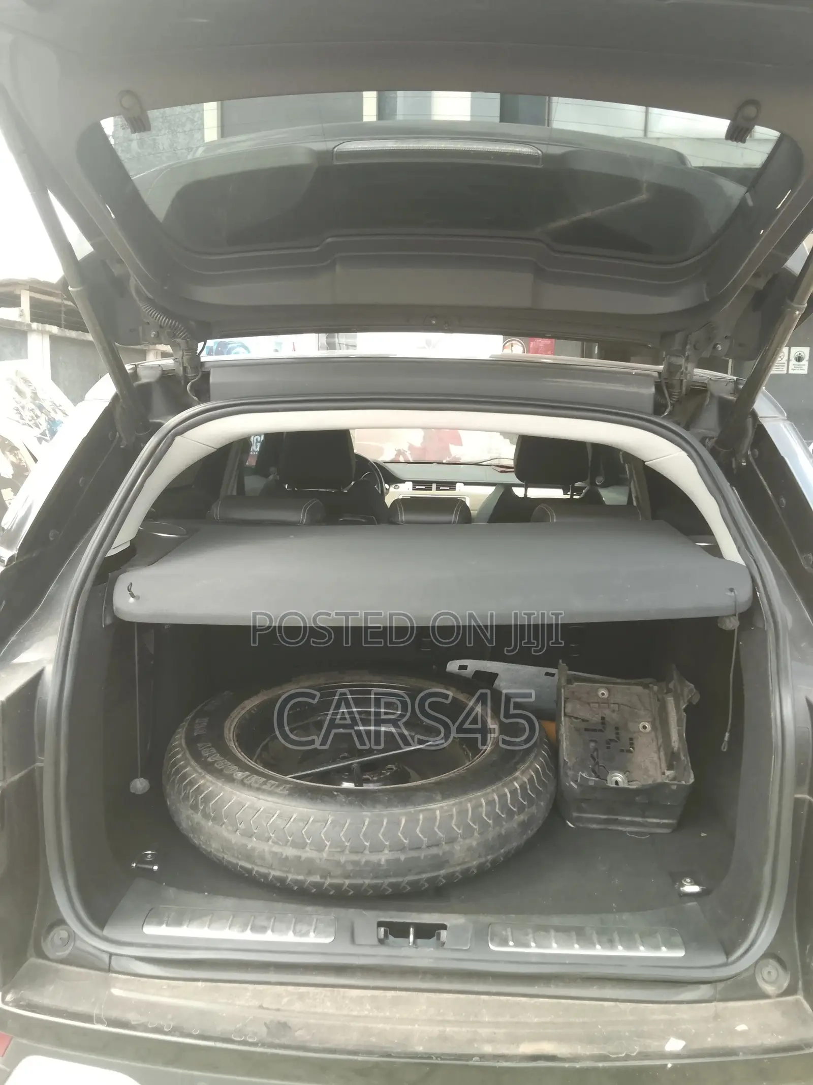 Land Rover Range Rover 2012 Black