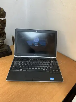 Laptop Dell Latitude E6220 8GB Intel Core i5 HDD 250GB