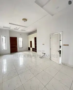 4bdrm Duplex in Empire Estate, Chevron for rent