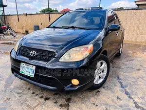 Toyota Matrix XR Hatchback FWD (1.8L 4cyl 4A) 2006 Black