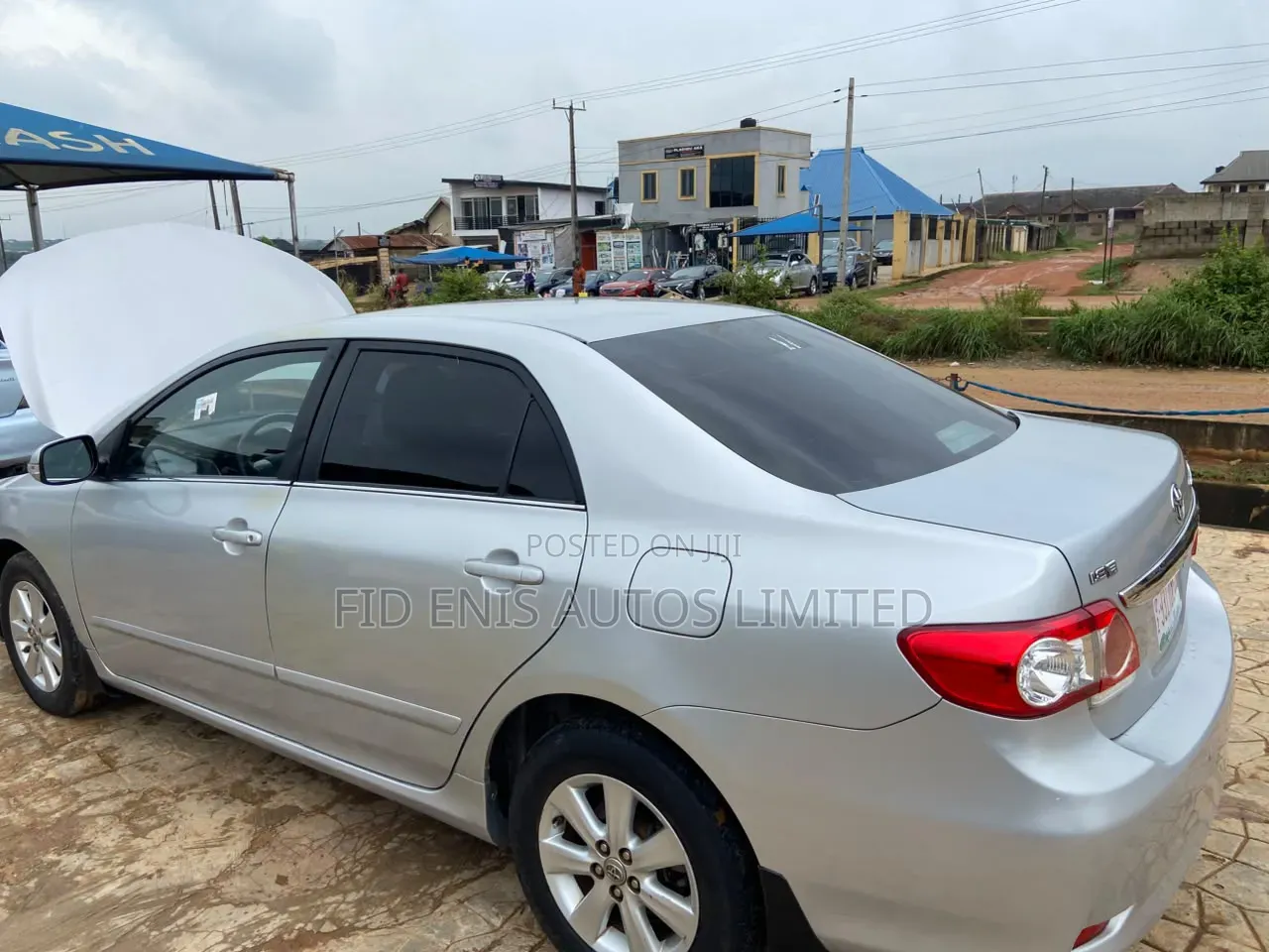 Toyota Corolla 2011 Silver