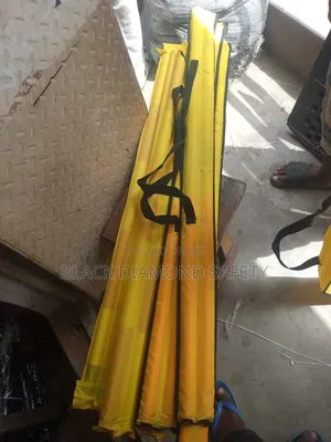 Pole Range