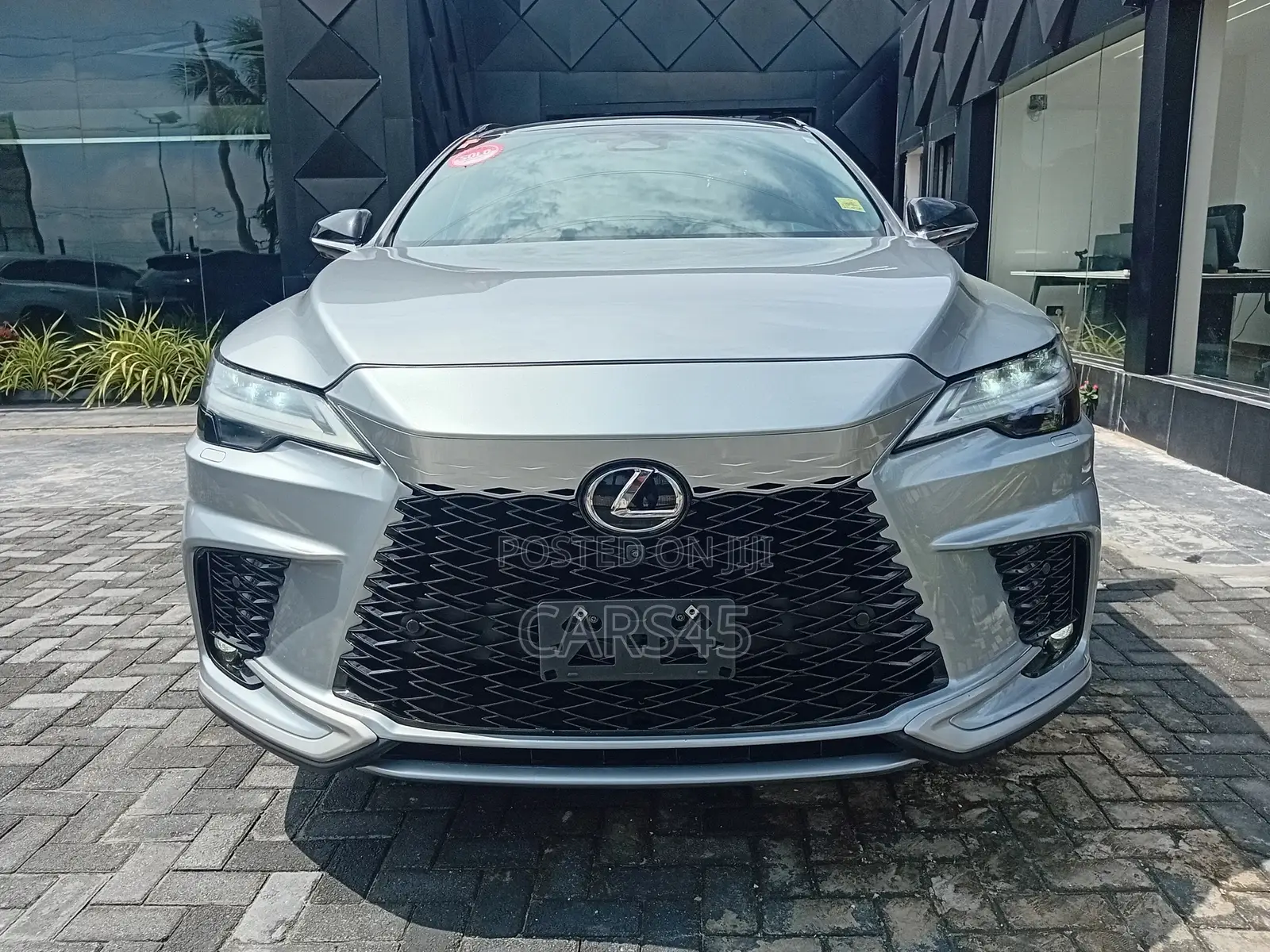 Lexus RX 2023 Silver