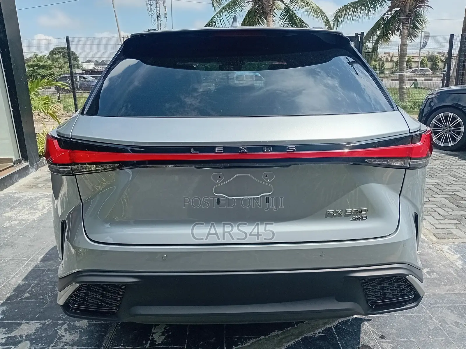 Lexus RX 2023 Silver