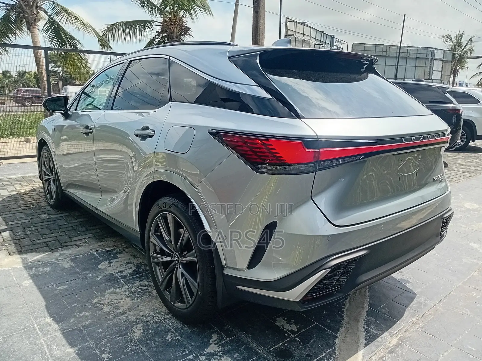 Lexus RX 2023 Silver