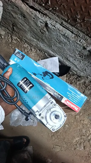 Makita Angle Grinder