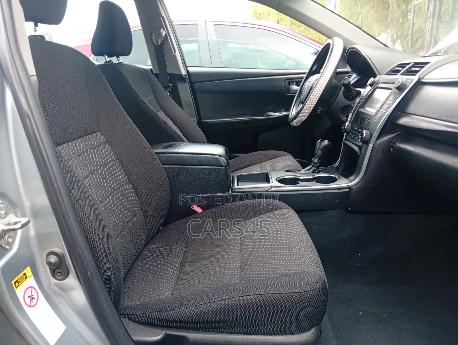 Toyota Camry 2015 Silver