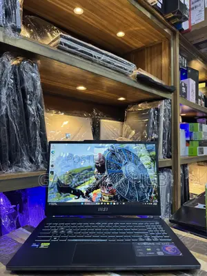Laptop MSI Cyborg 15 16GB Intel Core i7 SSD 512GB