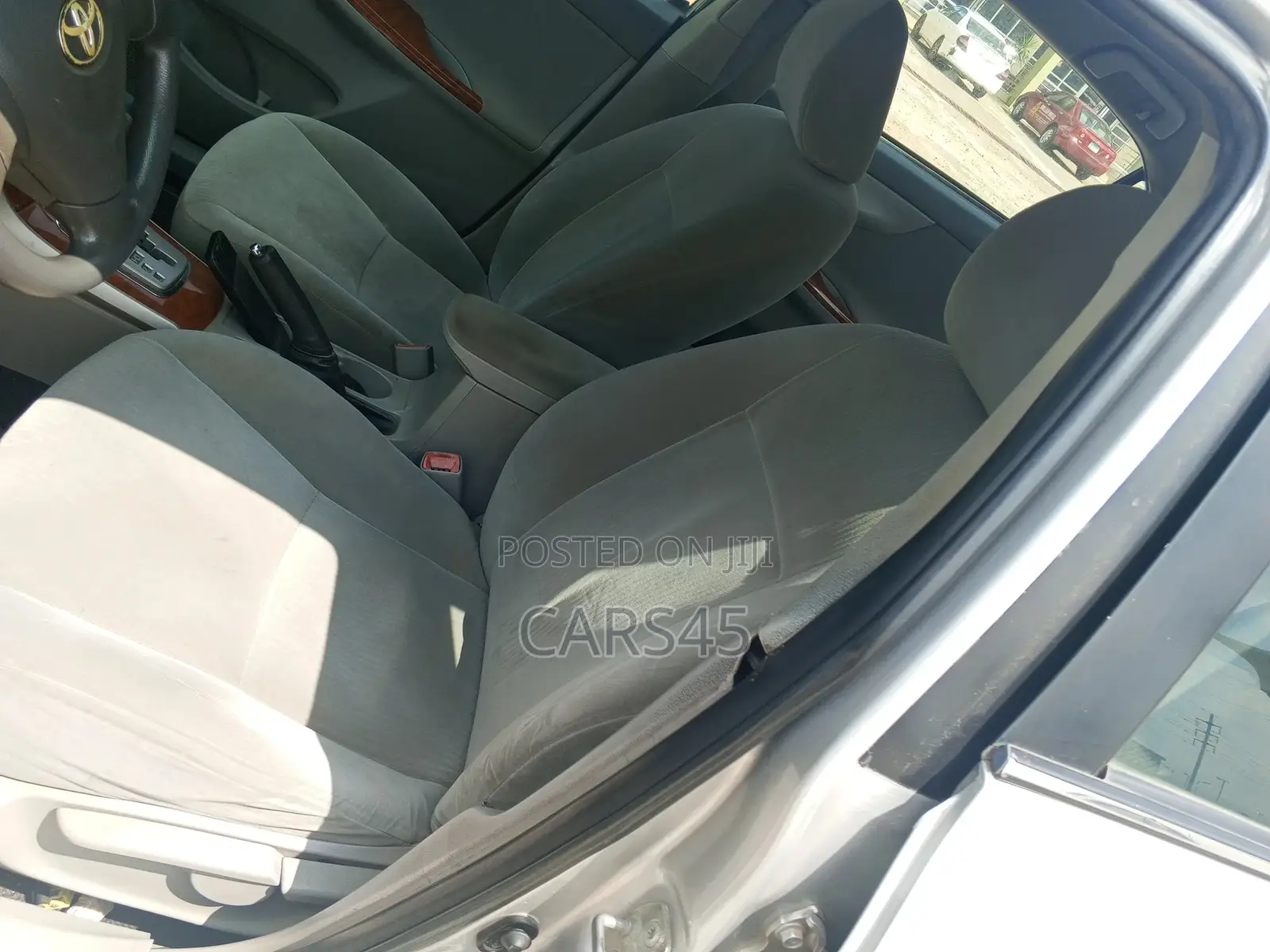 Toyota Corolla 2009 Silver