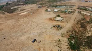 200 Square Meter Estate Plot for 4 Bedroom Terrace Duplex