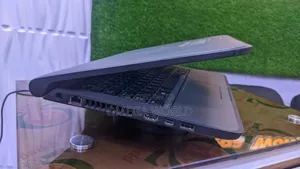 Laptop Dell Latitude 3350 8GB Intel Core i3 SSD 128GB