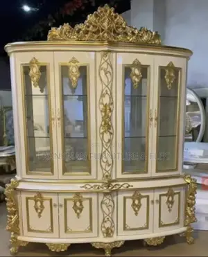Royal Drink Bar With Golden Details