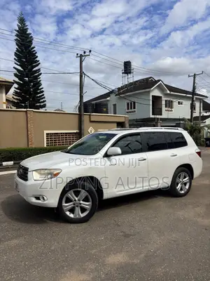 Toyota Highlander Limited 2010 White