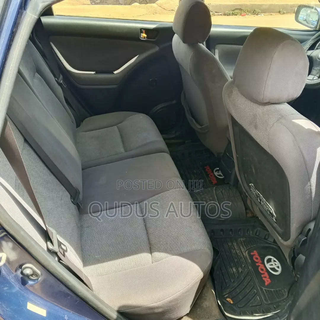 Toyota Matrix 2003 Blue