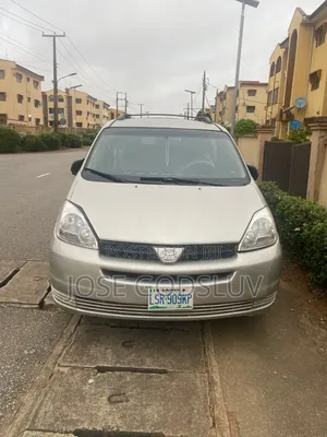 Toyota Sienna XLE AWD 2006 Silver