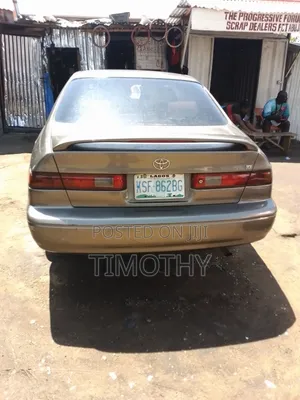 2000 Model Camry