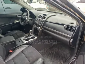 Toyota Camry SE 4dr Sedan (3.5L 6cyl 6A) 2014 Black