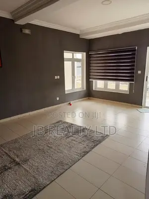 1bdrm Shared Apartment in Osapa London, Lekki for rent