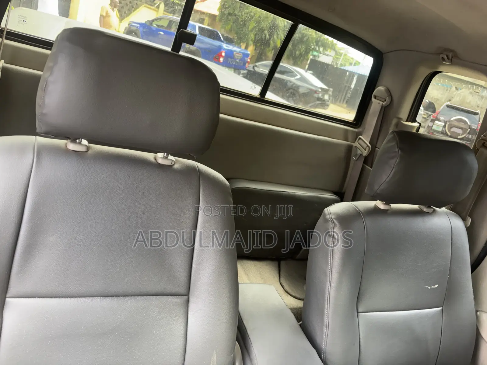 Toyota Tacoma 2000 Gray