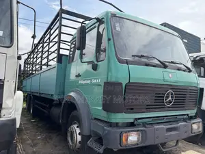 Mercedes Benz 1622 10Tyres Open Body