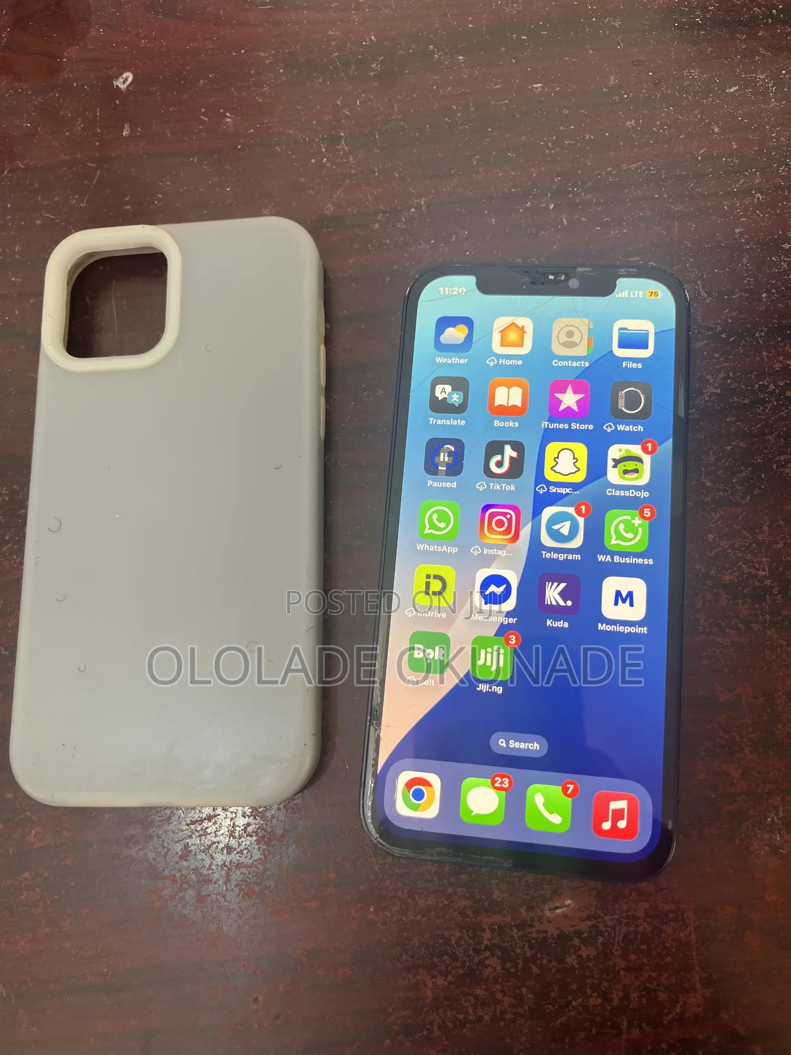 Apple iPhone 12 64 GB Black