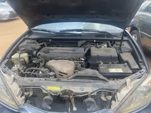Toyota Camry LE 4dr Sedan (2.4L 4cyl 4A) 2004 Blue