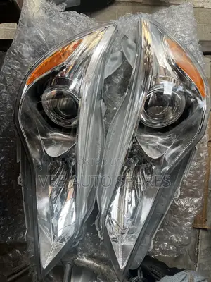 Headlamp Camry 015