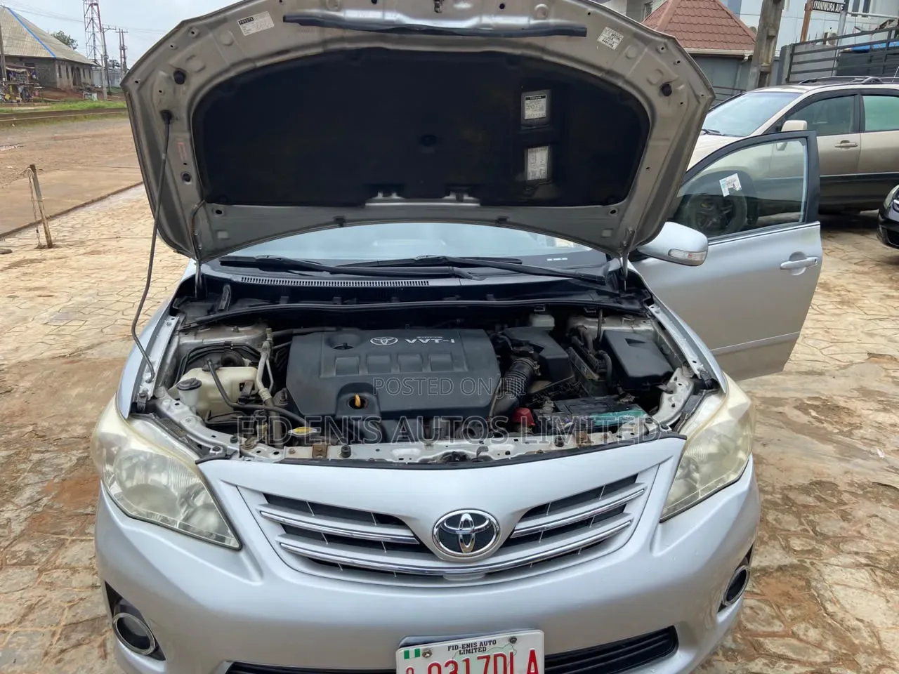 Toyota Corolla 2011 Silver