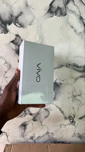 New Vivo Y200 512 GB White