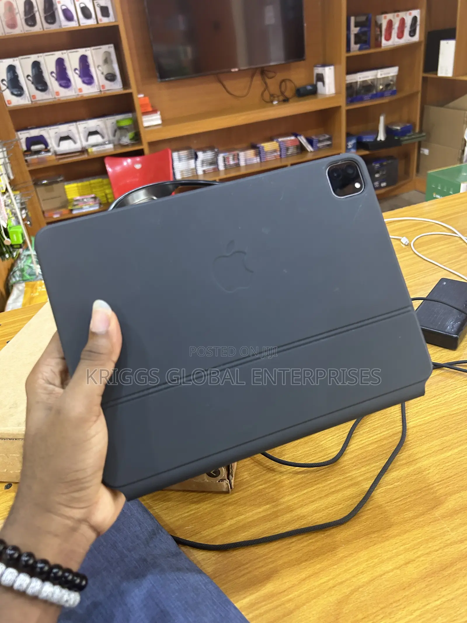 Apple iPad Pro 11 (2022) 1 TB Gray