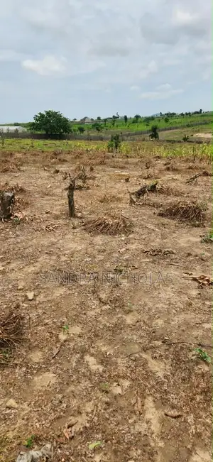 200 Square Meter Estate Plot for 3 Bedroom Terrace Duplex