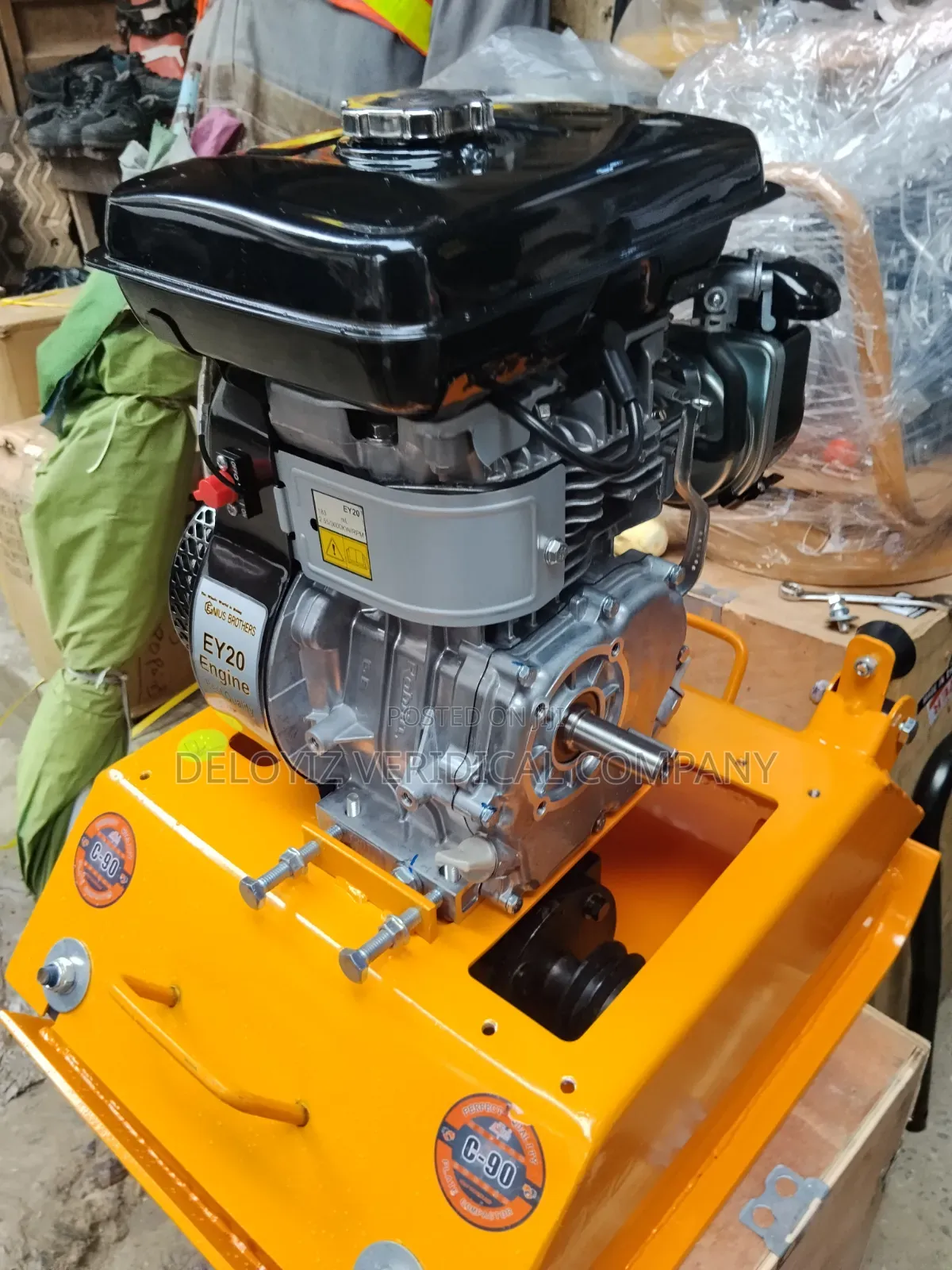 Petrol Engine Compactor Machine