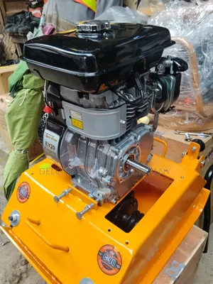 Petrol Engine Compactor Machine