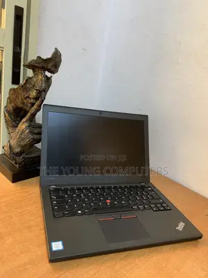 Laptop Lenovo ThinkPad X270 8GB Intel Core i7 SSD 256GB