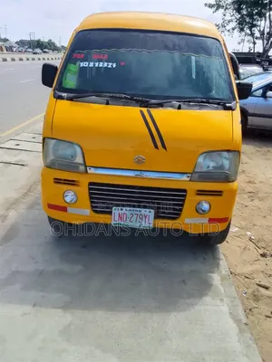 Suzuki Every 2010 Yellow